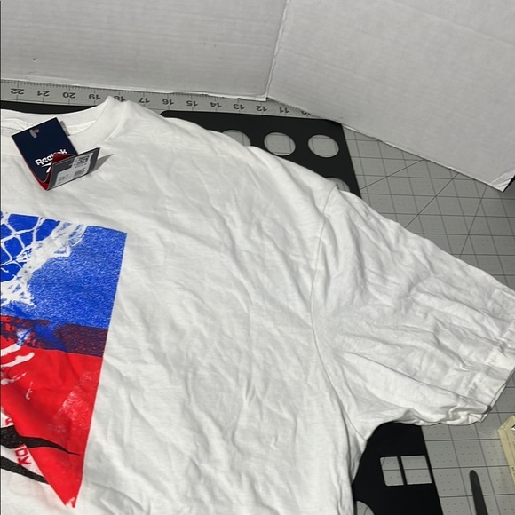 Reebok White Dress with Red and Blue Graphic - Picture 5 of 6